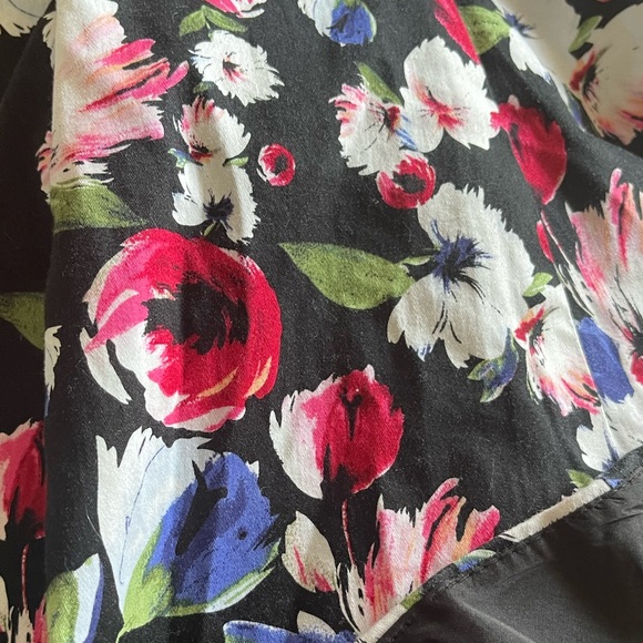 White House Black Market fit and flare dress - Picture 3 of 9